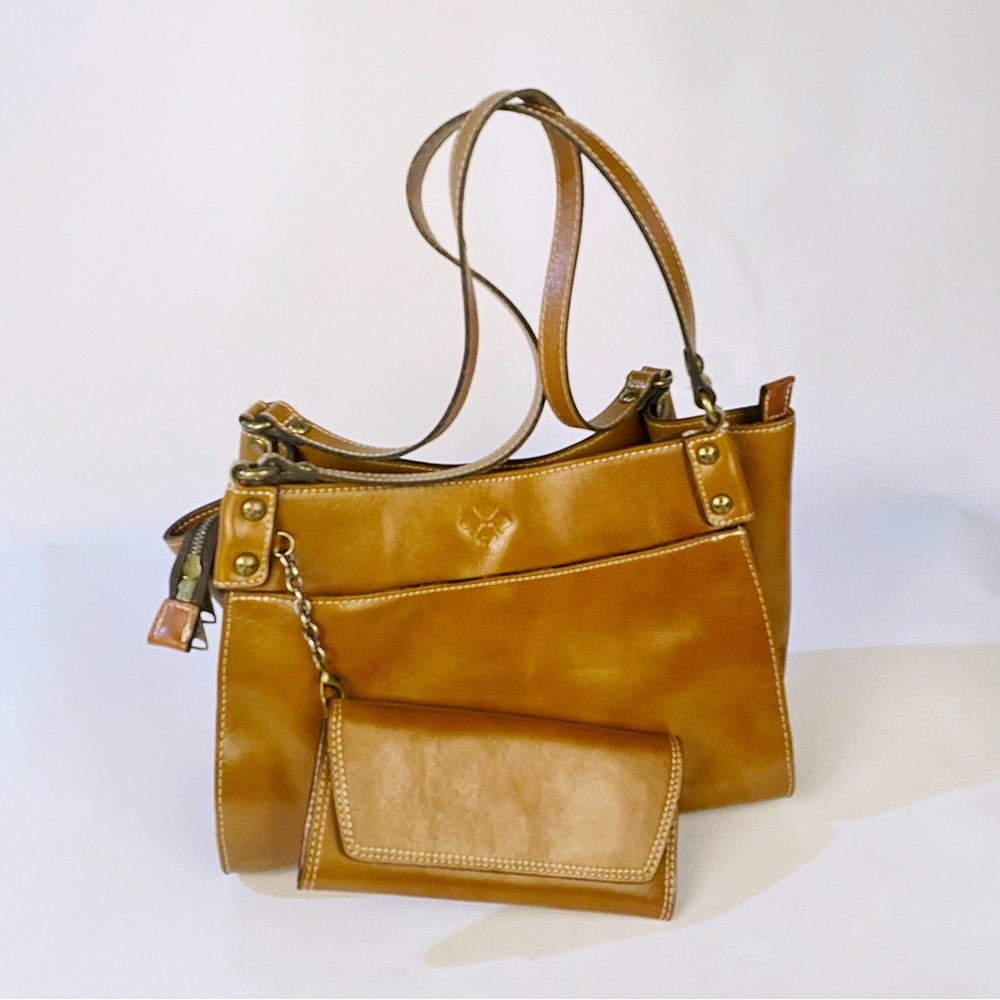 Patricia Nash Tan Handbag with Wallet
